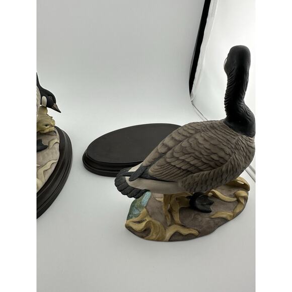 BOEHM Canadian Geese Porcelain Figurines Set of Two w/ Stands 1953 #408N #408 - Picture 11 of 14
